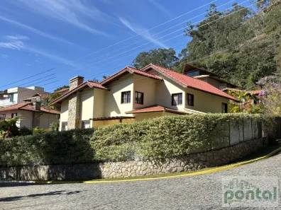 Casa de Condomínio com 5 Quartos à venda, 317m² no Vale dos Pinheiros, Nova Friburgo