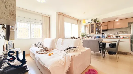 Apartamento com 3 Quartos para alugar, 65m² no Vila Ipiranga, Porto Alegre