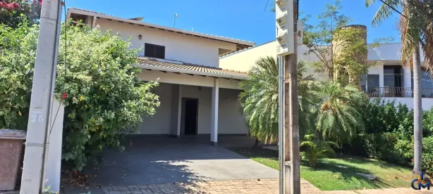 Casa com 5 Quartos para alugar, 390m² no Despraiado, Cuiabá