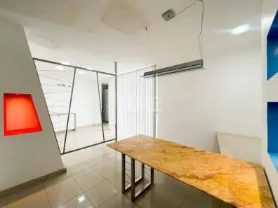 Ponto Comercial com 4 Quartos à venda, 120m² no Petrópolis, Natal