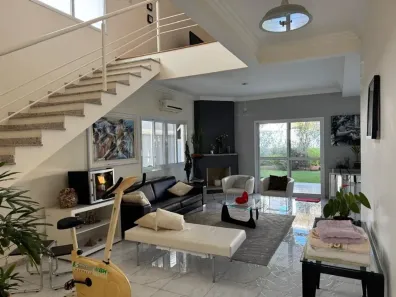 Casa de Condomínio com 4 Quartos à venda, 305m² no Urbanova VI, São José dos Campos