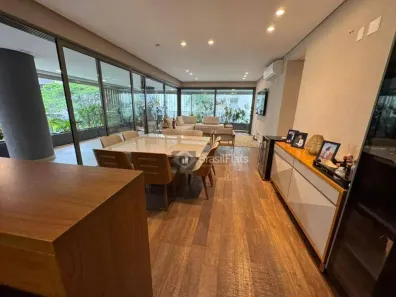 Apartamento com 3 Quartos à venda, 248m² no Vila Nova Conceição, São Paulo