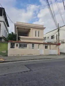 Casa com 4 Quartos à venda, 211m² no Vila Colúmbia, São João de Meriti