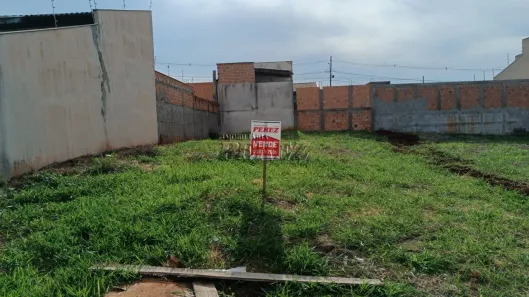 Lote/Terreno à venda, 250m² no Jardim Moema, Londrina