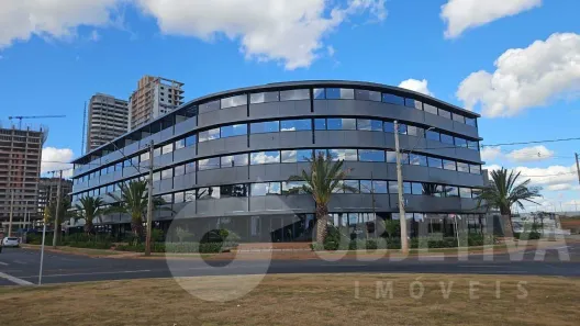 Sala Comercial para alugar, 154m² no Shopping Park, Uberlândia