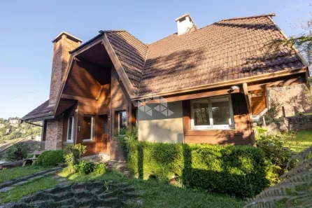 Casa com 2 Quartos à venda, 190m² no Vale das Colinas, Gramado