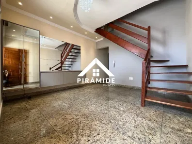 Casa com 3 Quartos à venda, 140m² no Cabral, Contagem