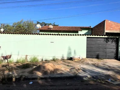 Casa com 3 Quartos à venda, 105m² no Parque Veiga Jardim, Aparecida de Goiânia
