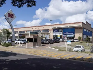 Ponto Comercial com 1 Quarto para alugar, 300m² no Navegantes, Porto Alegre
