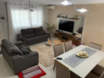 Sobrado com 3 Quartos à venda, 180m² no Vila Nivi, São Paulo
