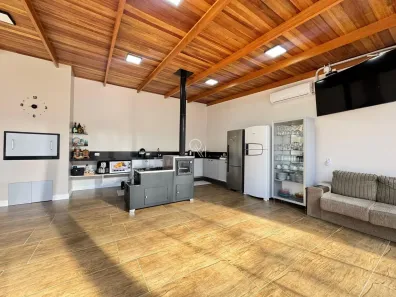 Casa com 2 Quartos à venda, 201m² no Petrópolis, Caxias do Sul