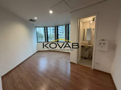 Sala Comercial para alugar, 39m² no Indianópolis, São Paulo