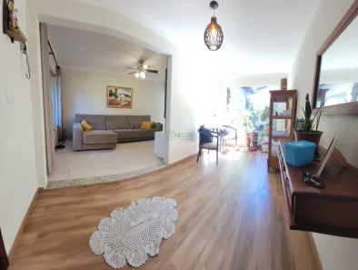Casa com 2 Quartos à venda, 149m² no Cláudia, Londrina