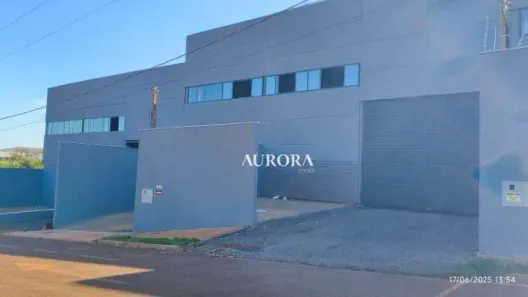 Galpão/Depósito/Armazém para venda ou aluguel, 800m² no Cilo 2, Londrina