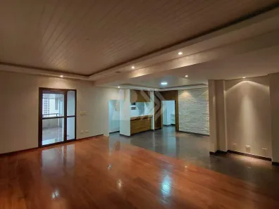 Apartamento com 4 Quartos para alugar, 242m² no Cidade Alta, Piracicaba