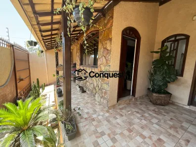 Casa com 4 Quartos à venda, 186m² no JK, Contagem