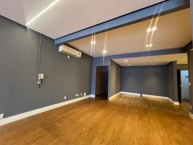 Ponto Comercial para alugar, 300m² no Nossa Senhora das Graças, Manaus