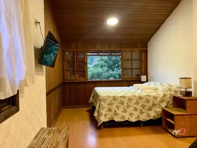 Apartamento com 3 Quartos para alugar, 70m² no Nogueira, Petrópolis
