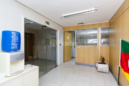 Sala Comercial à venda, 200m² no Centro Histórico, Porto Alegre