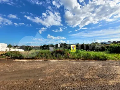 Lote/Terreno à venda, 360m² no Jardim Inconfidência, Uberlândia
