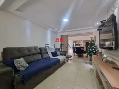 Casa com 3 Quartos à venda, 195m² no Parque Jaraguá, Bauru