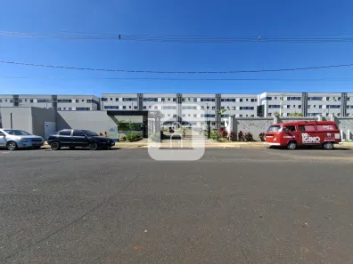 Apartamento com 2 Quartos para alugar, 40m² no Loteamento Residencial Pequis, Uberlândia