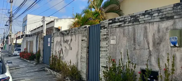 Casa com 3 Quartos para alugar, 120m² no Nova Parnamirim, Parnamirim