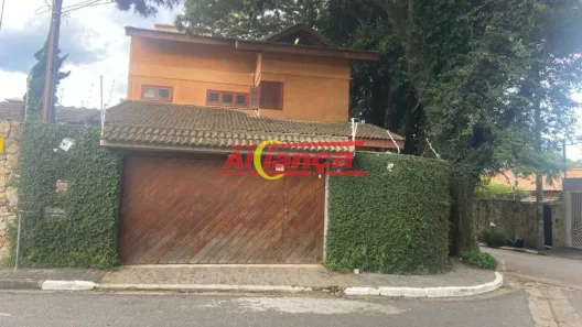 Casa com 3 Quartos à venda, 354m² no Jardim Maria Helena, Guarulhos