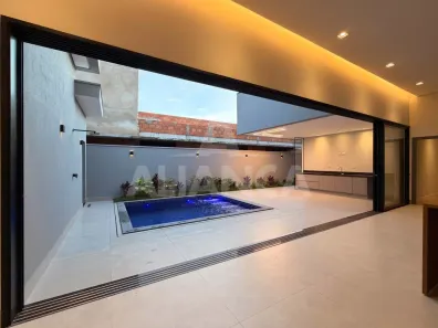 Casa com 4 Quartos à venda, 270m² no Granada, Uberlândia