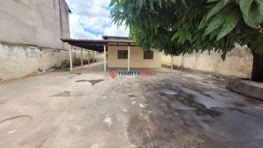 Casa com 3 Quartos para alugar, 360m² no Capuava, Goiânia
