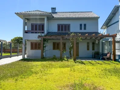 Casa com 4 Quartos à venda, 220m² no , Imbé