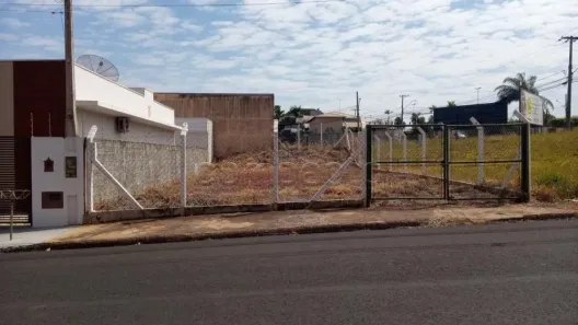 Lote/Terreno à venda, 275m² no Ibirá, Ibirá