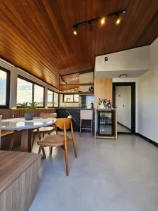 Sobrado com 2 Quartos à venda, 111m² no Centro, Navegantes