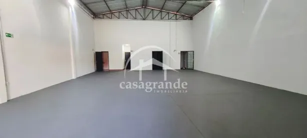 Galpão/Depósito/Armazém para alugar, 210m² no Granada, Uberlândia