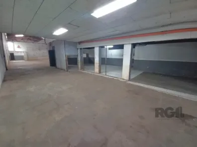 Galpão/Depósito/Armazém para alugar, 550m² no Navegantes, Porto Alegre