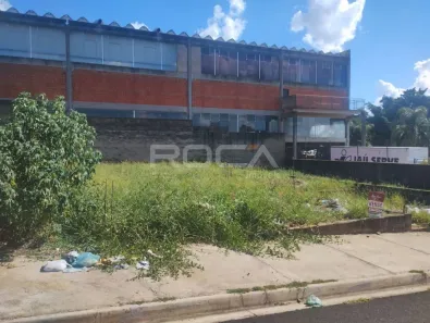 Lote/Terreno à venda, 255m² no Vila Max, São Carlos