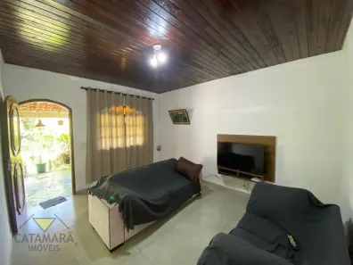 Fazenda/Sítio com 3 Quartos à venda, 2000m² no Parque das Varinhas, Mogi das Cruzes