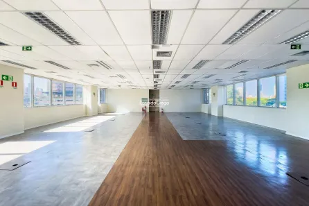Imóvel Comercial para venda ou aluguel, 458m² no Vila Cordeiro, São Paulo