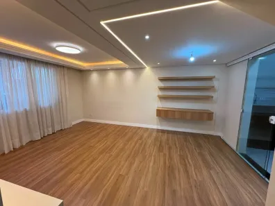 Sobrado com 3 Quartos para alugar, 134m² no Boqueirão, Curitiba