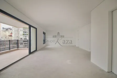 Apartamento com 3 Quartos à venda, 226m² no Jardim Paulista, São Paulo