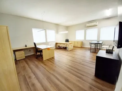 Sala Comercial para alugar, 47m² no Petrópolis, Porto Alegre