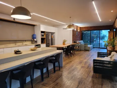 Casa com 6 Quartos à venda, 2000m² no , Jaboticatubas