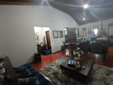 Casa com 2 Quartos à venda, 300m² no Sion, Itaúna