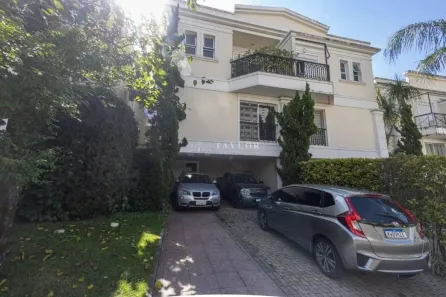 Casa com 3 Quartos para alugar, 420m² no Jardim Panorama, São Paulo