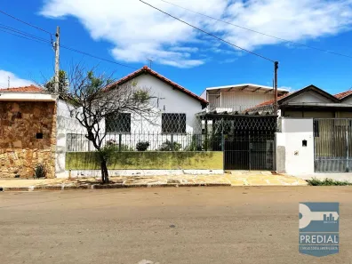 Casa com 2 Quartos à venda, 130m² no Vila Prado, São Carlos