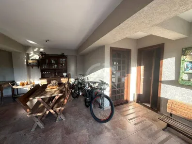 Sobrado com 3 Quartos à venda, 250m² no Jardim do Lago, Atibaia