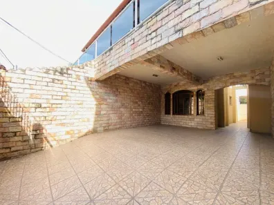 Casa com 3 Quartos para alugar, 150m² no Cardoso (Barreiro), Belo Horizonte