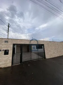 Casa com 3 Quartos para alugar, 269m² no Jardim América, Goiânia