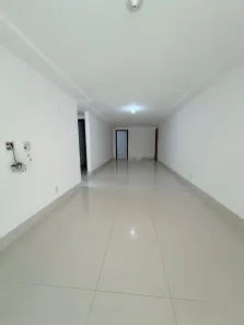 Apartamento com 3 Quartos para alugar, 130m² no Praia do Pecado, Macaé
