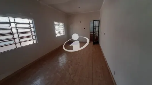 Casa com 4 Quartos para alugar, 150m² no Lídice, Uberlândia